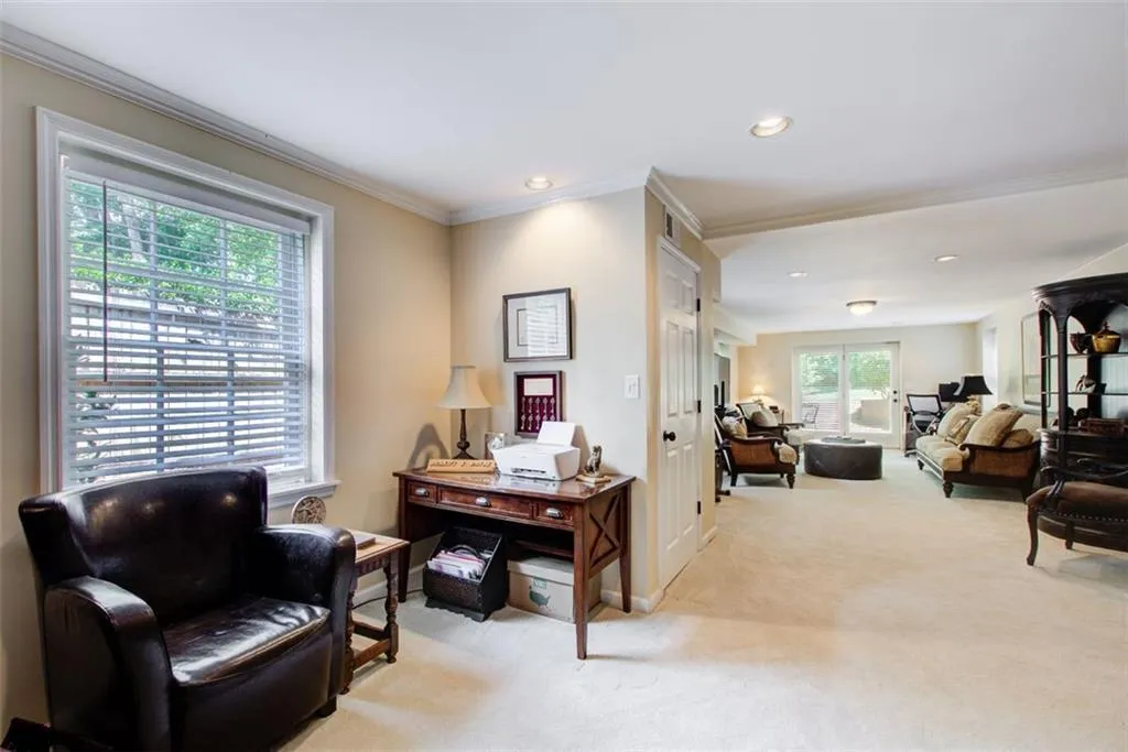 1100 Balmoral Road, Atlanta, Georgia 30319, 4 Bedrooms Bedrooms, ,3 BathroomsBathrooms,Residential,Sold,1100 Balmoral Road,7446448