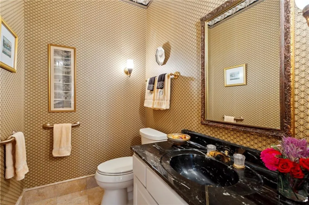 545 Mount Vernon Highway Nw, Sandy Springs, Georgia 30327, 5 Bedrooms Bedrooms, ,4 BathroomsBathrooms,Residential,Sold,545 Mount Vernon Highway Nw,7238074