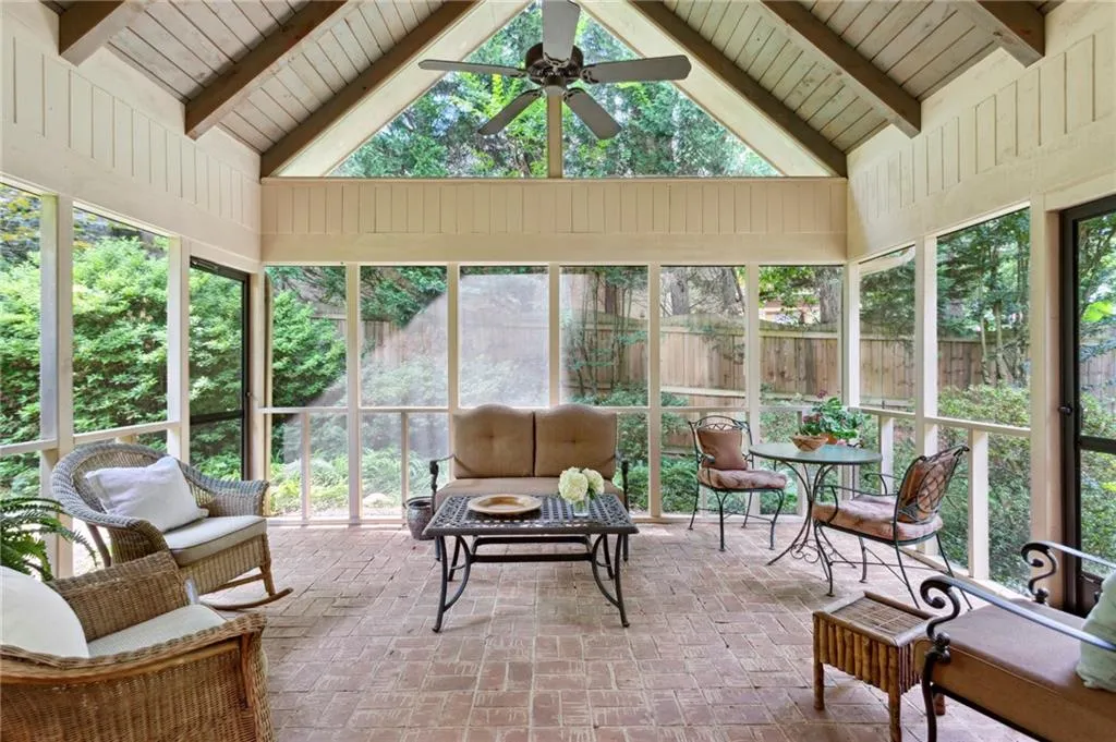 545 Mount Vernon Highway Nw, Sandy Springs, Georgia 30327, 5 Bedrooms Bedrooms, ,4 BathroomsBathrooms,Residential,Sold,545 Mount Vernon Highway Nw,7238074