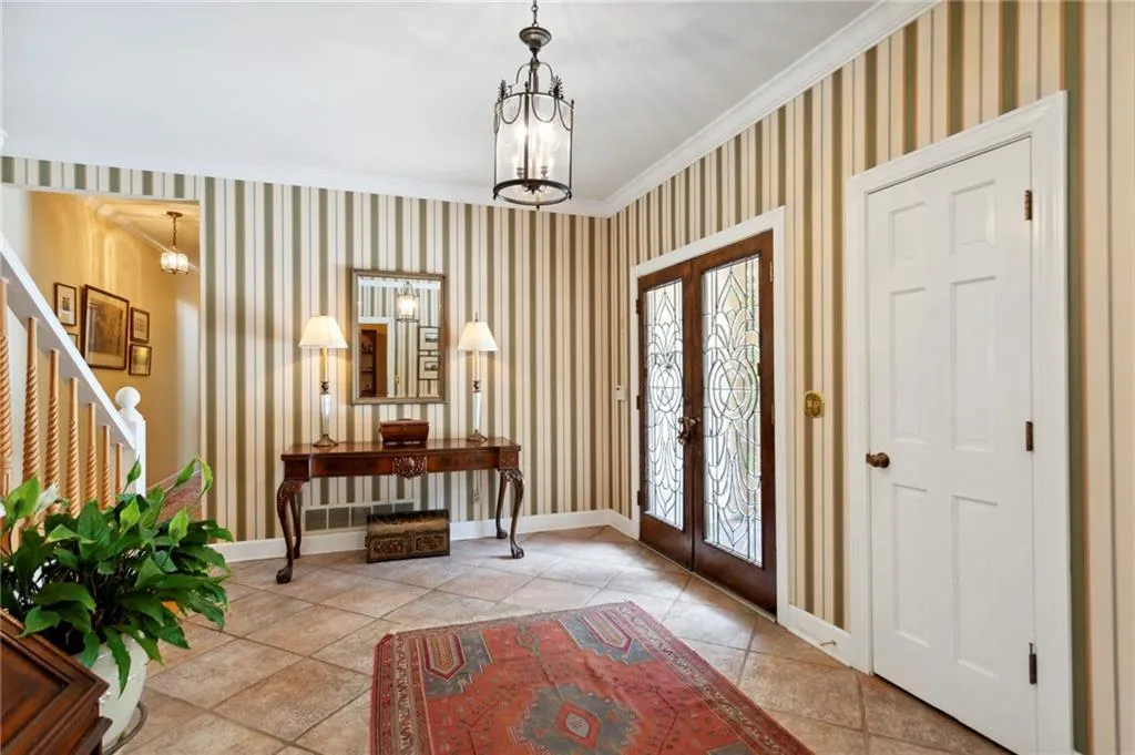 545 Mount Vernon Highway Nw, Sandy Springs, Georgia 30327, 5 Bedrooms Bedrooms, ,4 BathroomsBathrooms,Residential,Sold,545 Mount Vernon Highway Nw,7238074