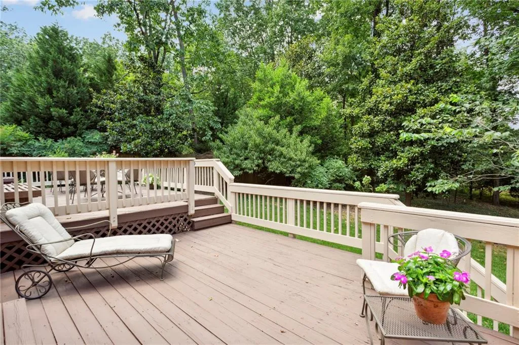 545 Mount Vernon Highway Nw, Sandy Springs, Georgia 30327, 5 Bedrooms Bedrooms, ,4 BathroomsBathrooms,Residential,Sold,545 Mount Vernon Highway Nw,7238074