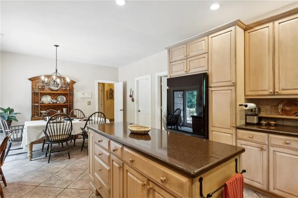 545 Mount Vernon Highway Nw, Sandy Springs, Georgia 30327, 5 Bedrooms Bedrooms, ,4 BathroomsBathrooms,Residential,Sold,545 Mount Vernon Highway Nw,7238074