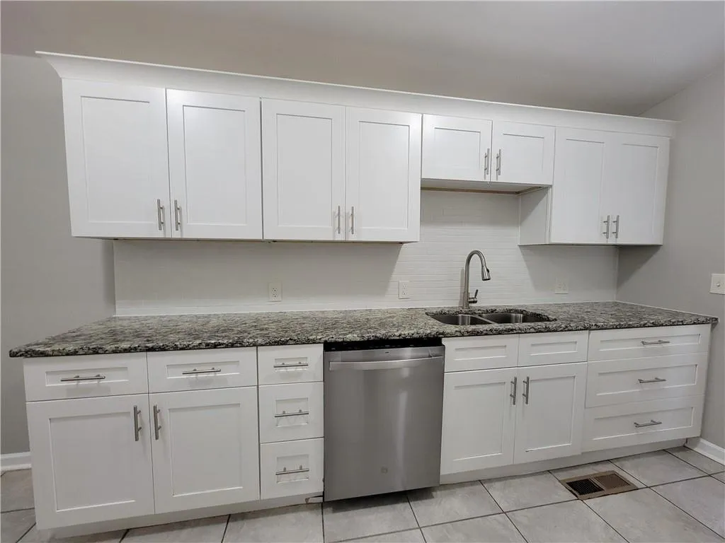 1682 Abner Court Nw, Atlanta, Georgia 30318, 4 Bedrooms Bedrooms, ,2 BathroomsBathrooms,Residential,For Sale,1682 Abner Court Nw,7666125