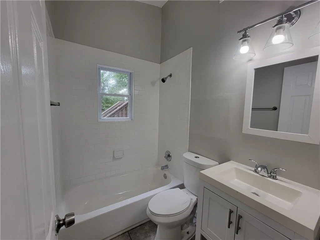 1682 Abner Court Nw, Atlanta, Georgia 30318, 4 Bedrooms Bedrooms, ,2 BathroomsBathrooms,Residential,For Sale,1682 Abner Court Nw,7666125