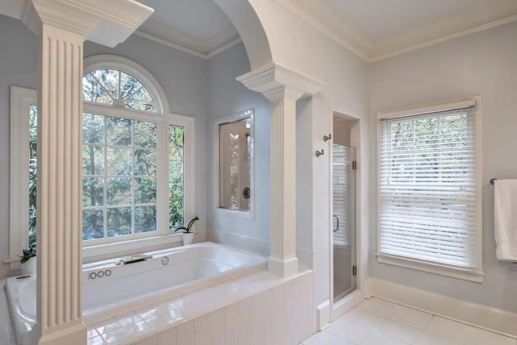 5835 De Claire Court, Sandy Springs, Georgia 30328, 6 Bedrooms Bedrooms, ,5 BathroomsBathrooms,Residential,Sold,5835 De Claire Court,5933672