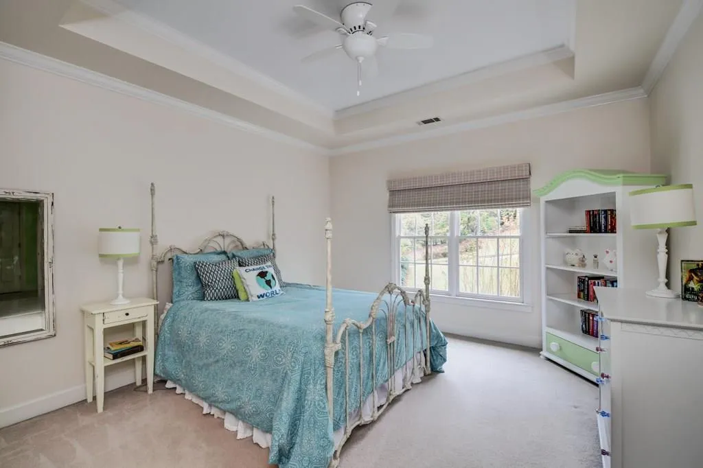 5835 De Claire Court, Sandy Springs, Georgia 30328, 6 Bedrooms Bedrooms, ,5 BathroomsBathrooms,Residential,Sold,5835 De Claire Court,5933672