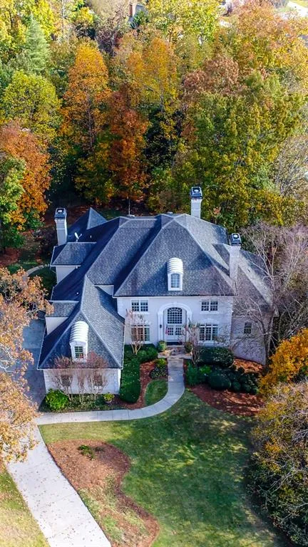 5835 De Claire Court, Sandy Springs, Georgia 30328, 6 Bedrooms Bedrooms, ,5 BathroomsBathrooms,Residential,Sold,5835 De Claire Court,5933672