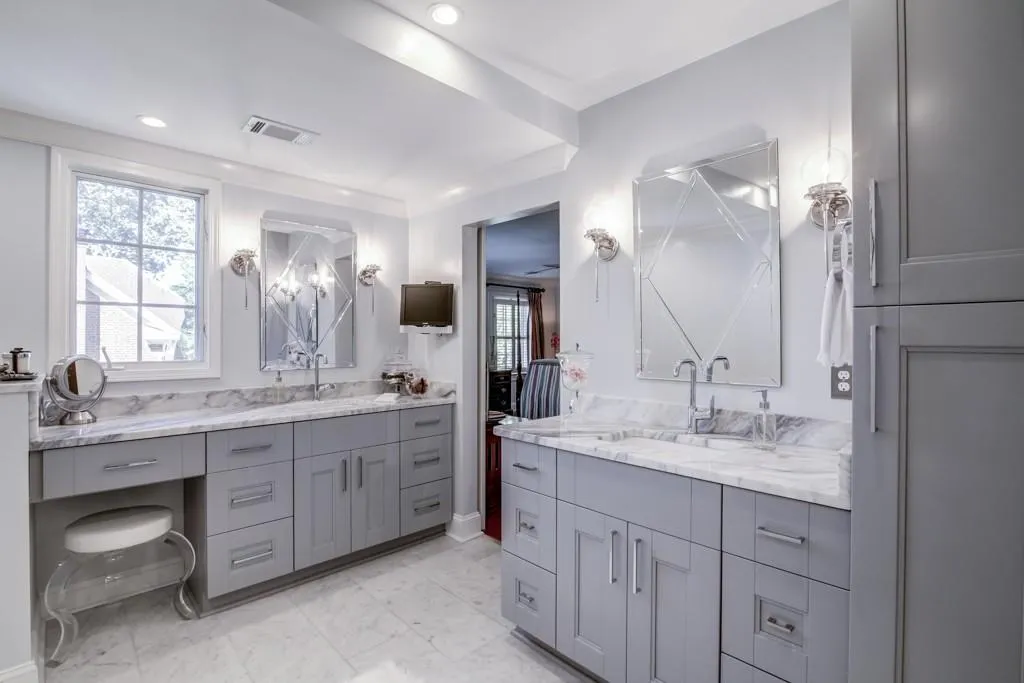 315 Jefferson Circle Unit 315, Sandy Springs, Georgia 30328, 3 Bedrooms Bedrooms, ,2 BathroomsBathrooms,Residential,Sold,315 Jefferson Circle Unit 315,5755740