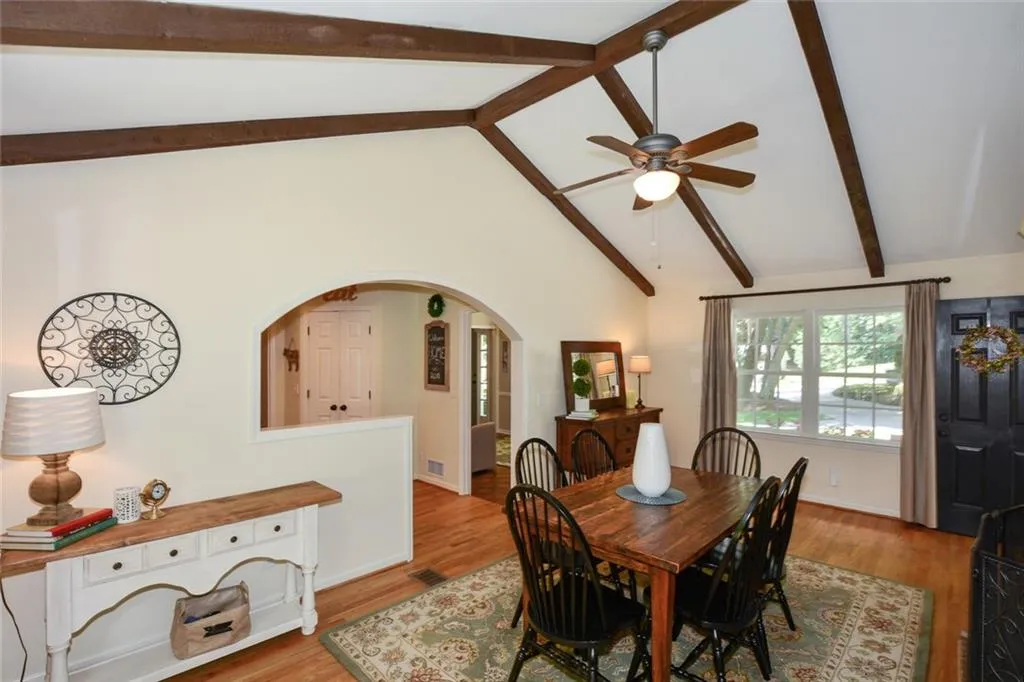 255 River Springs Drive, Atlanta, Georgia 30328, 4 Bedrooms Bedrooms, ,3 BathroomsBathrooms,Residential,Sold,255 River Springs Drive,5878677