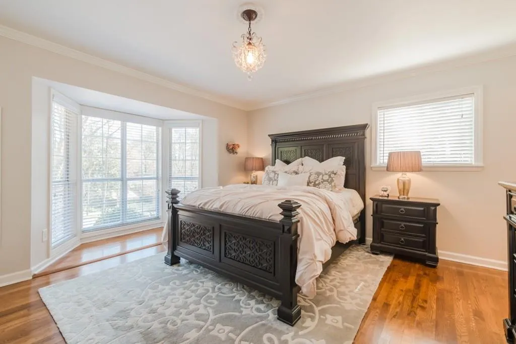 5964 Brookgreen Road, Sandy Springs, Georgia 30328, 3 Bedrooms Bedrooms, ,2 BathroomsBathrooms,Residential,Sold,5964 Brookgreen Road,5658110