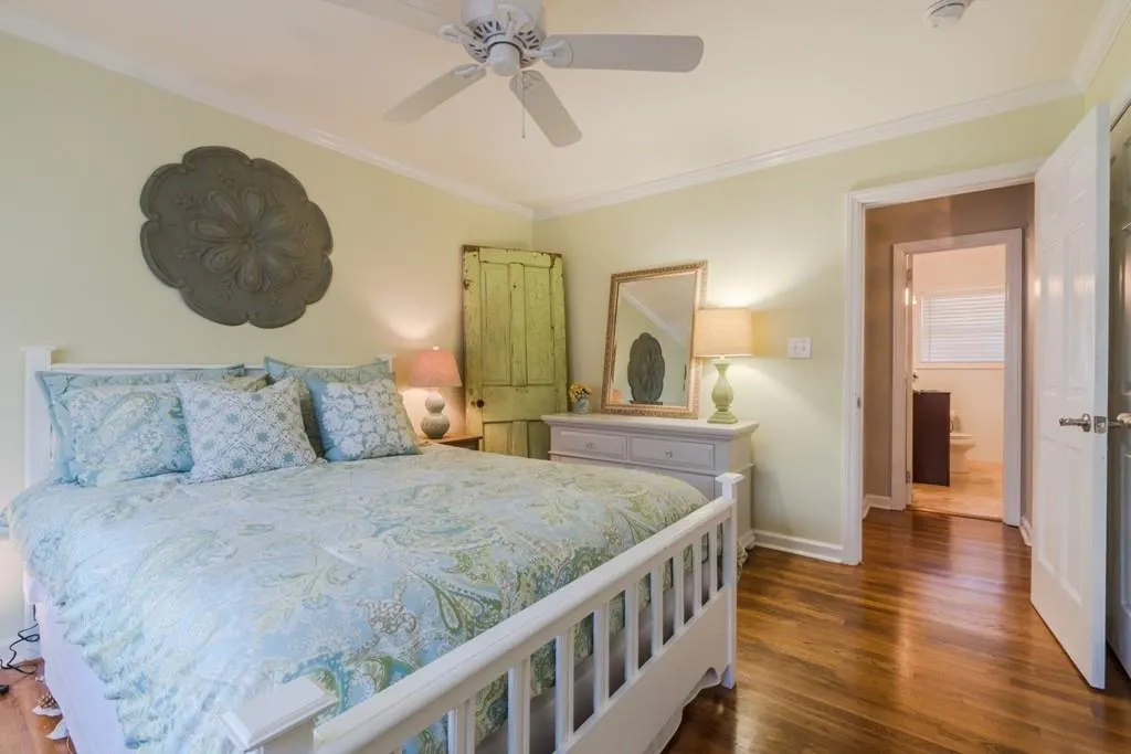 5964 Brookgreen Road, Sandy Springs, Georgia 30328, 3 Bedrooms Bedrooms, ,2 BathroomsBathrooms,Residential,Sold,5964 Brookgreen Road,5658110