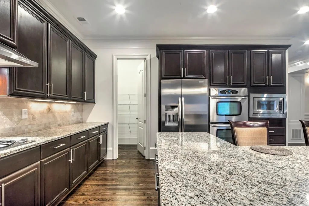 6292 Mount Vernon Oaks Drive, Sandy Springs, Georgia 30328, 5 Bedrooms Bedrooms, ,4 BathroomsBathrooms,Residential,Sold,6292 Mount Vernon Oaks Drive,5972539
