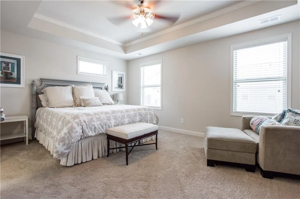 7315 Glisten Avenue, Atlanta, Georgia 30328, 3 Bedrooms Bedrooms, ,3 BathroomsBathrooms,Residential,Sold,7315 Glisten Avenue,5881795