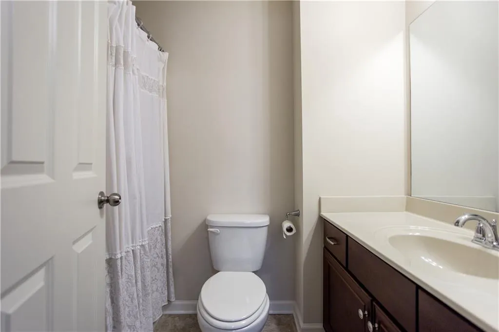 7315 Glisten Avenue, Atlanta, Georgia 30328, 3 Bedrooms Bedrooms, ,3 BathroomsBathrooms,Residential,Sold,7315 Glisten Avenue,5881795