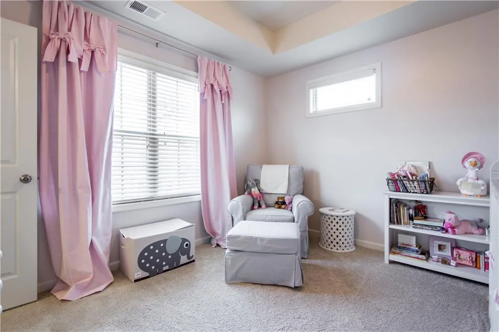 7315 Glisten Avenue, Atlanta, Georgia 30328, 3 Bedrooms Bedrooms, ,3 BathroomsBathrooms,Residential,Sold,7315 Glisten Avenue,5881795