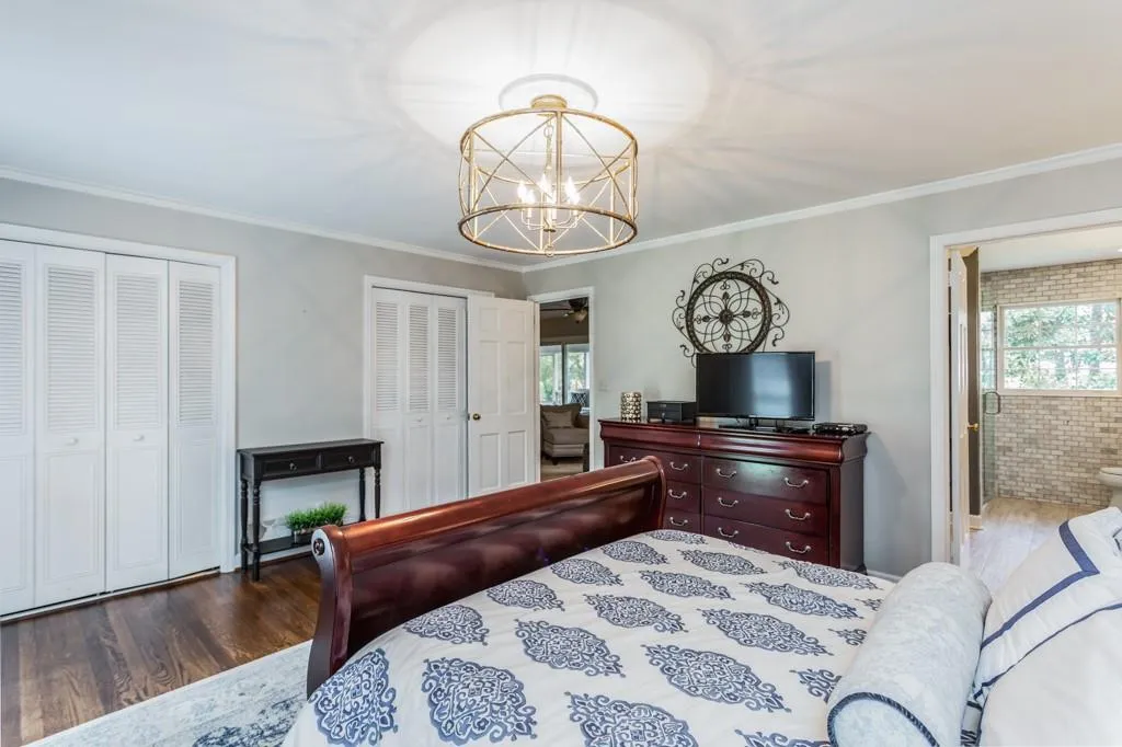 6230 Rivercliffe Drive, Atlanta, Georgia 30328, 5 Bedrooms Bedrooms, ,3 BathroomsBathrooms,Residential,Sold,6230 Rivercliffe Drive,6511245