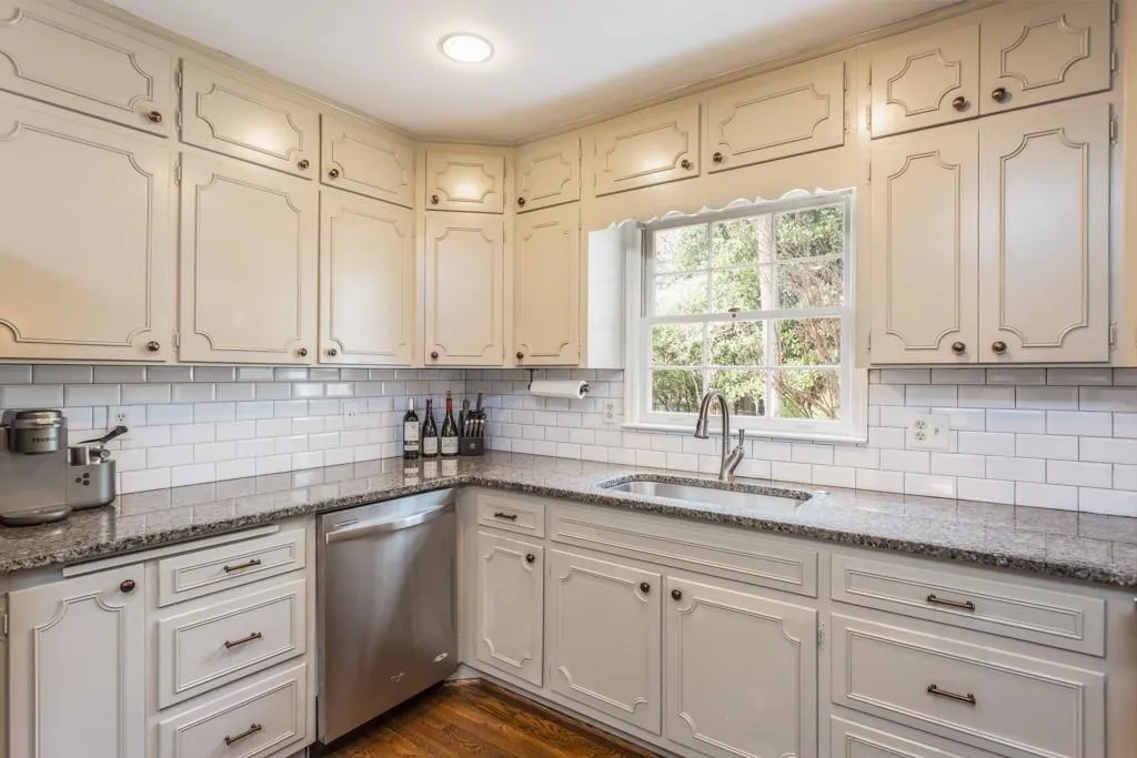 6230 Rivercliffe Drive, Atlanta, Georgia 30328, 5 Bedrooms Bedrooms, ,3 BathroomsBathrooms,Residential,Sold,6230 Rivercliffe Drive,6511245