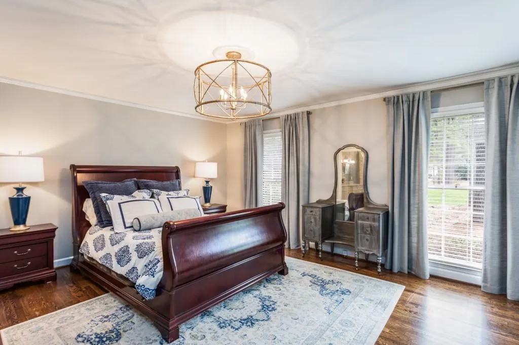 6230 Rivercliffe Drive, Atlanta, Georgia 30328, 5 Bedrooms Bedrooms, ,3 BathroomsBathrooms,Residential,Sold,6230 Rivercliffe Drive,6511245
