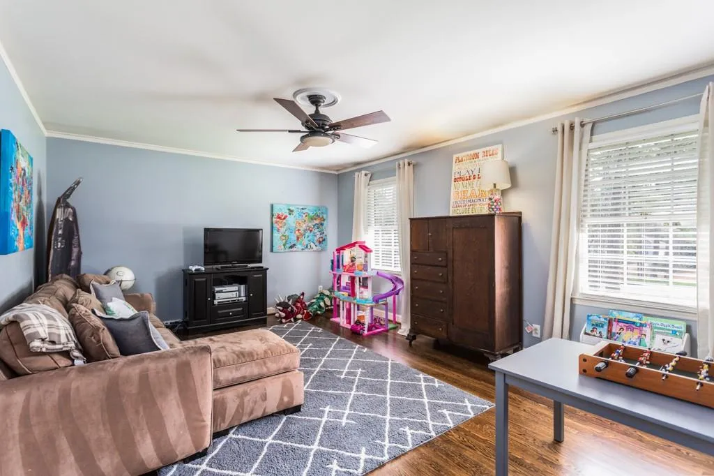 6230 Rivercliffe Drive, Atlanta, Georgia 30328, 5 Bedrooms Bedrooms, ,3 BathroomsBathrooms,Residential,Sold,6230 Rivercliffe Drive,6511245