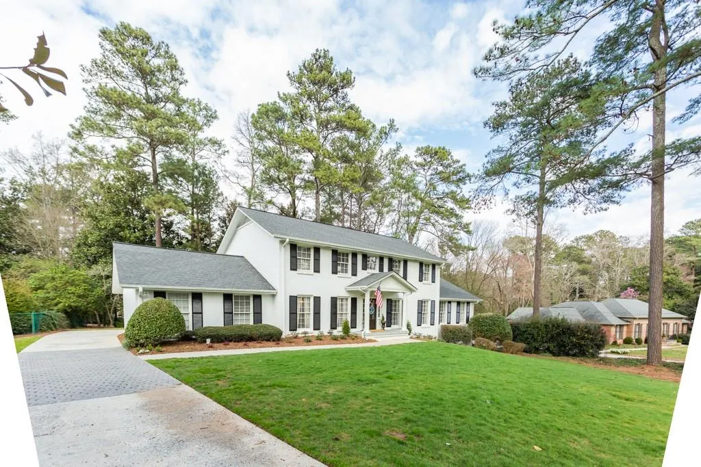 6230 Rivercliffe Drive, Atlanta, Georgia 30328, 5 Bedrooms Bedrooms, ,3 BathroomsBathrooms,Residential,Sold,6230 Rivercliffe Drive,6511245