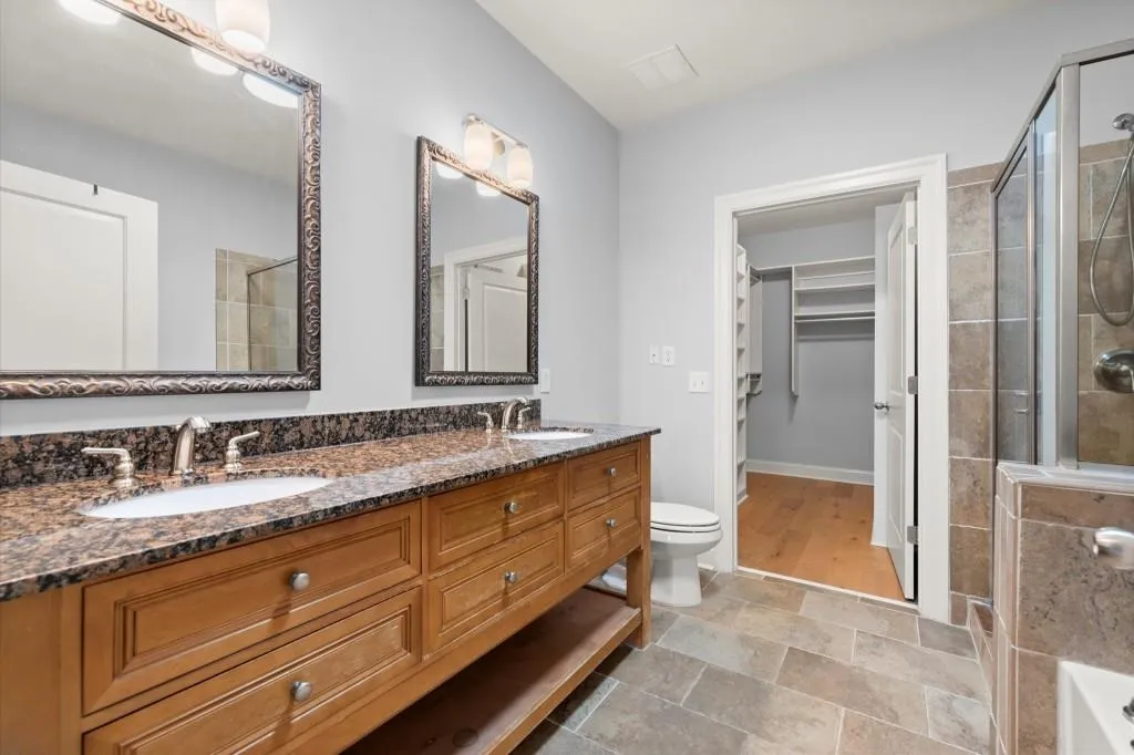 901 Abernathy Road Ne, Sandy Springs, Georgia 30328, 2 Bedrooms Bedrooms, ,2 BathroomsBathrooms,Residential,For Sale,901 Abernathy Road Ne,7536839