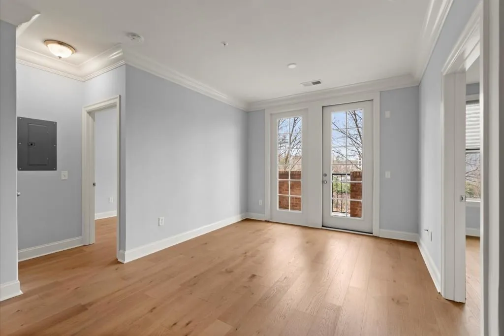 901 Abernathy Road Ne, Sandy Springs, Georgia 30328, 2 Bedrooms Bedrooms, ,2 BathroomsBathrooms,Residential,For Sale,901 Abernathy Road Ne,7536839