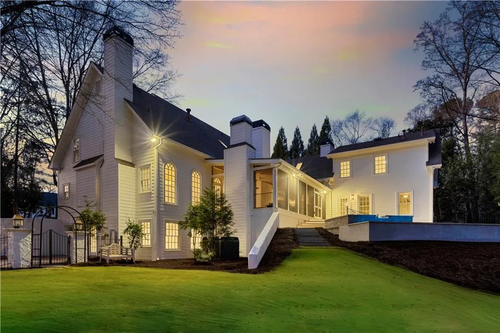 4329 Orchard Valley Drive Se, Atlanta, Georgia 30339, 7 Bedrooms Bedrooms, 0 ,6 BathroomsBathrooms,Residential,Sold,4329 Orchard Valley Drive Se,7706736