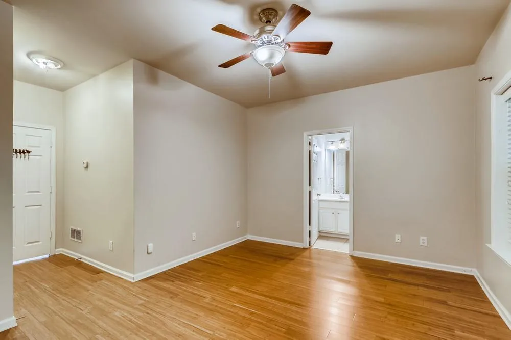 683 Coligny Court, Sandy Springs, Georgia 30350, 3 Bedrooms Bedrooms, ,3 BathroomsBathrooms,Residential,Sold,683 Coligny Court,6947799