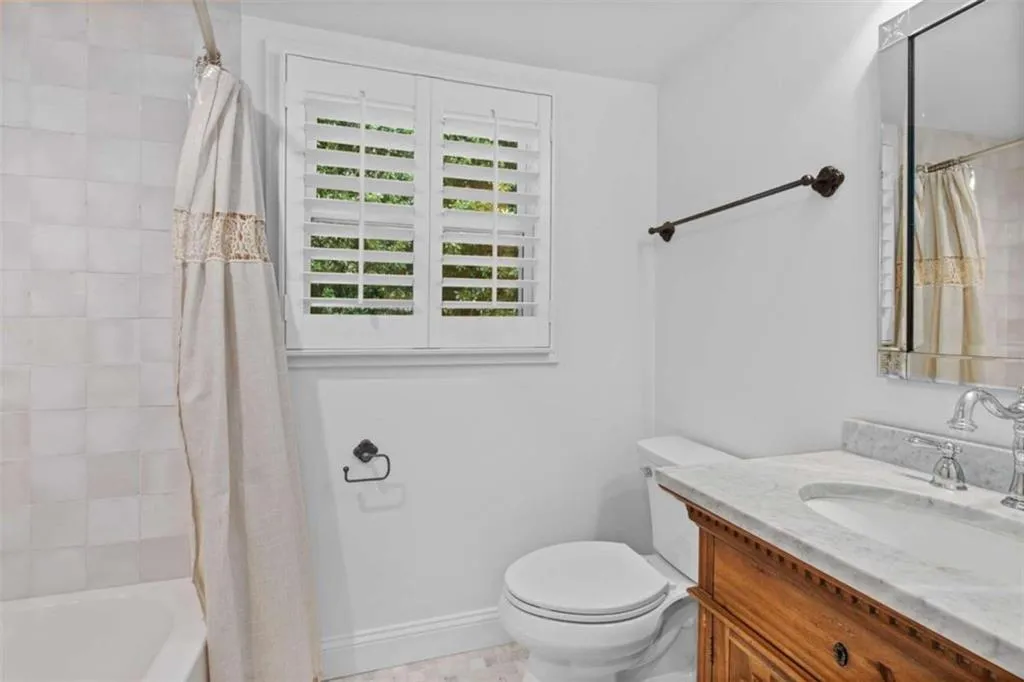 65 Barbara, Atlanta, Georgia 30327, 4 Bedrooms Bedrooms, ,5 BathroomsBathrooms,Residential,Sold,65 Barbara,6944074