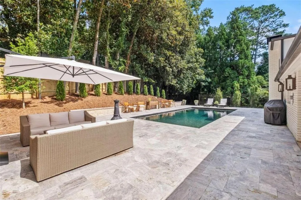 65 Barbara, Atlanta, Georgia 30327, 4 Bedrooms Bedrooms, ,5 BathroomsBathrooms,Residential,Sold,65 Barbara,6944074