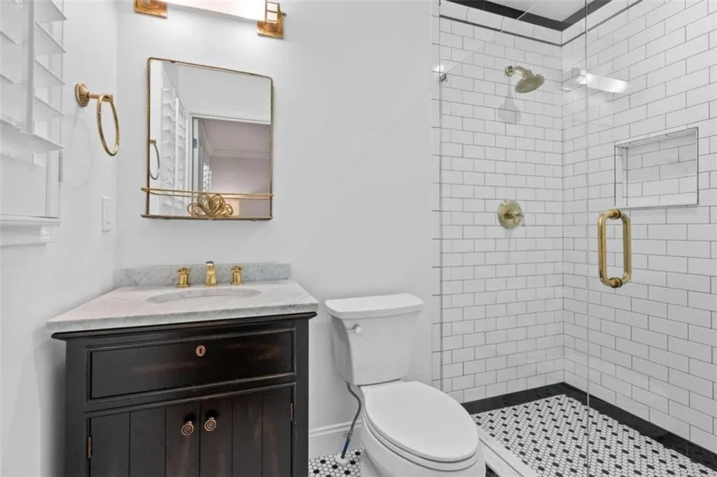 65 Barbara, Atlanta, Georgia 30327, 4 Bedrooms Bedrooms, ,5 BathroomsBathrooms,Residential,Sold,65 Barbara,6944074