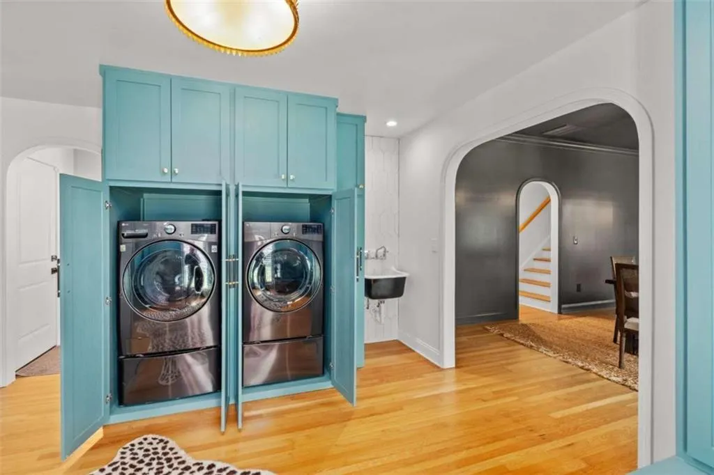 65 Barbara, Atlanta, Georgia 30327, 4 Bedrooms Bedrooms, ,5 BathroomsBathrooms,Residential,Sold,65 Barbara,6944074