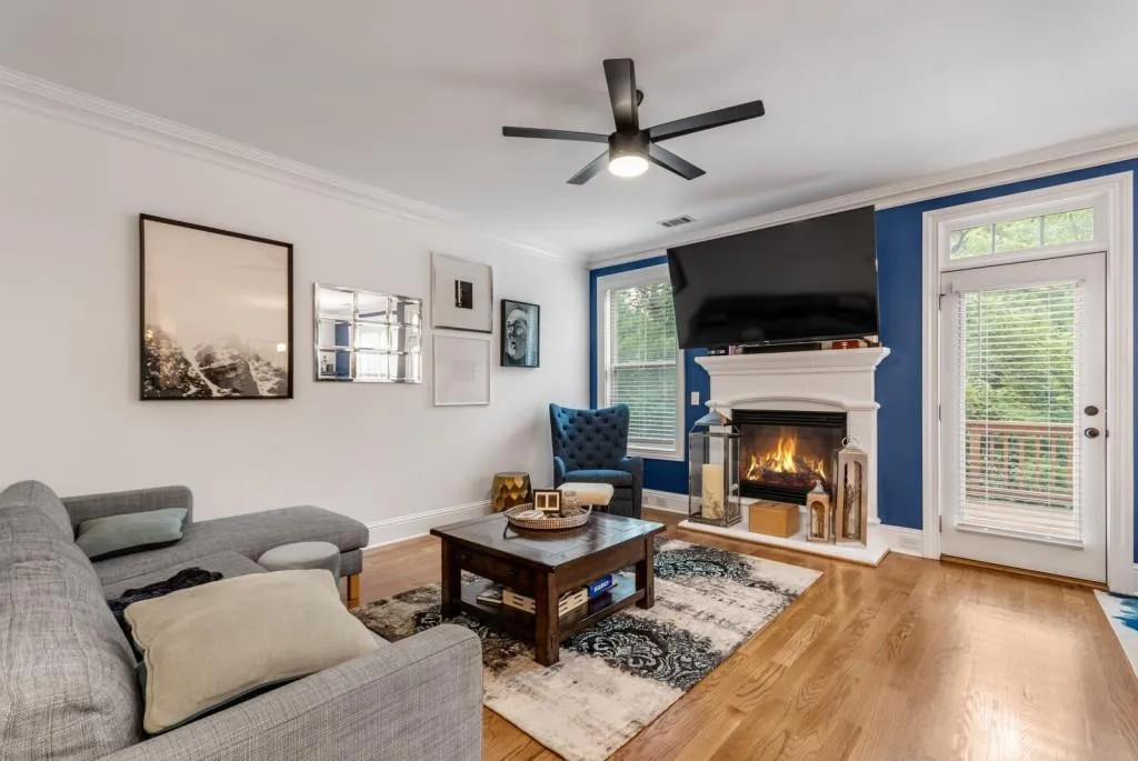 8055 Glisten Avenue, Sandy Springs, Georgia 30328, 3 Bedrooms Bedrooms, ,3 BathroomsBathrooms,Residential,Sold,8055 Glisten Avenue,7079685 8055 Glisten Avenue, Sandy Springs, Georgia 30328, 3 Bedrooms Bedrooms, ,3 BathroomsBathrooms,Residential,Sold,8055 Glisten Avenue,7079685