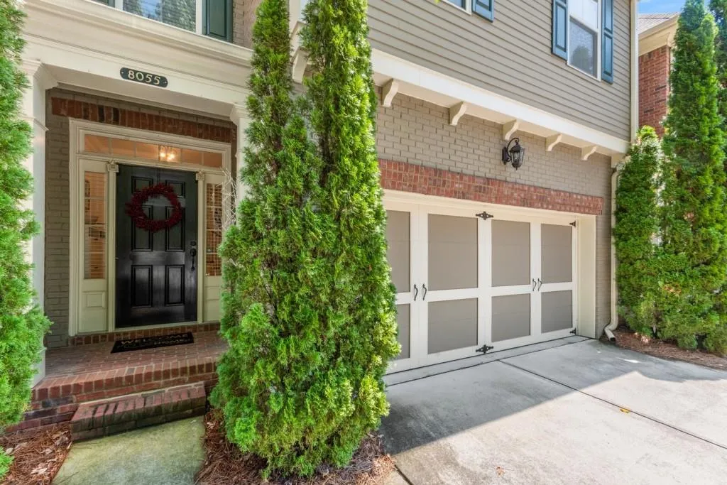 8055 Glisten Avenue, Sandy Springs, Georgia 30328, 3 Bedrooms Bedrooms, ,3 BathroomsBathrooms,Residential,Sold,8055 Glisten Avenue,7079685 8055 Glisten Avenue, Sandy Springs, Georgia 30328, 3 Bedrooms Bedrooms, ,3 BathroomsBathrooms,Residential,Sold,8055 Glisten Avenue,7079685