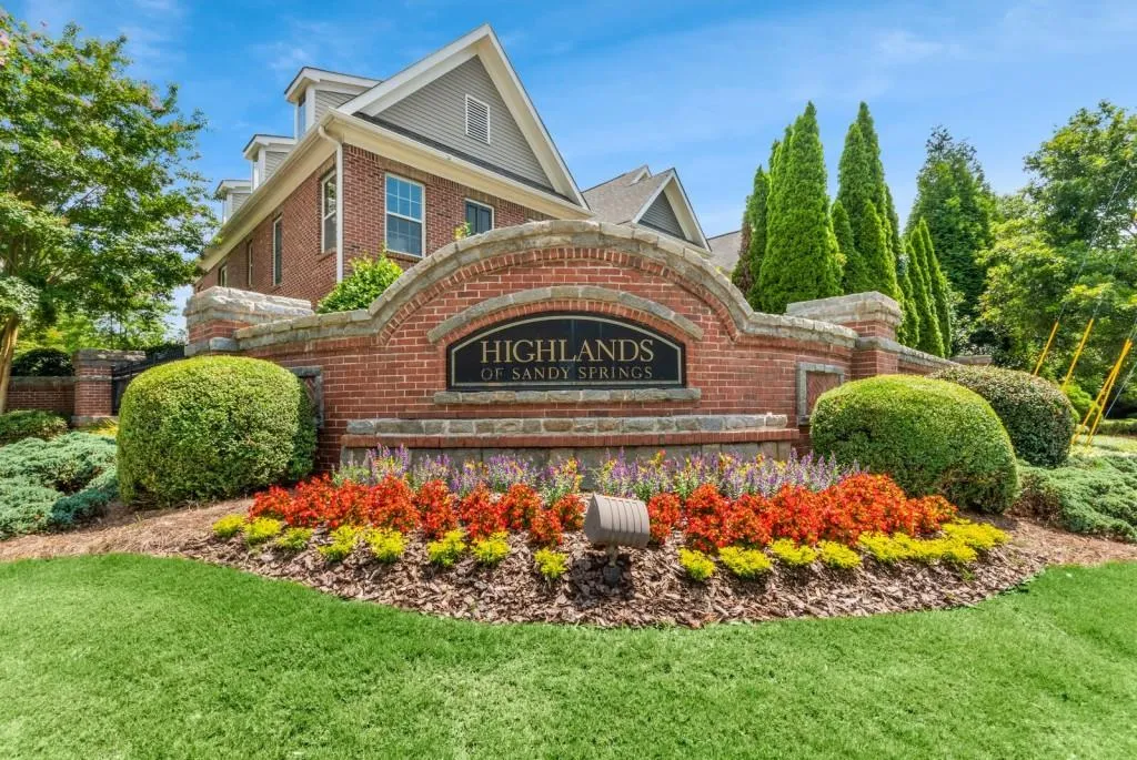 8055 Glisten Avenue, Sandy Springs, Georgia 30328, 3 Bedrooms Bedrooms, ,3 BathroomsBathrooms,Residential,Sold,8055 Glisten Avenue,7079685 8055 Glisten Avenue, Sandy Springs, Georgia 30328, 3 Bedrooms Bedrooms, ,3 BathroomsBathrooms,Residential,Sold,8055 Glisten Avenue,7079685