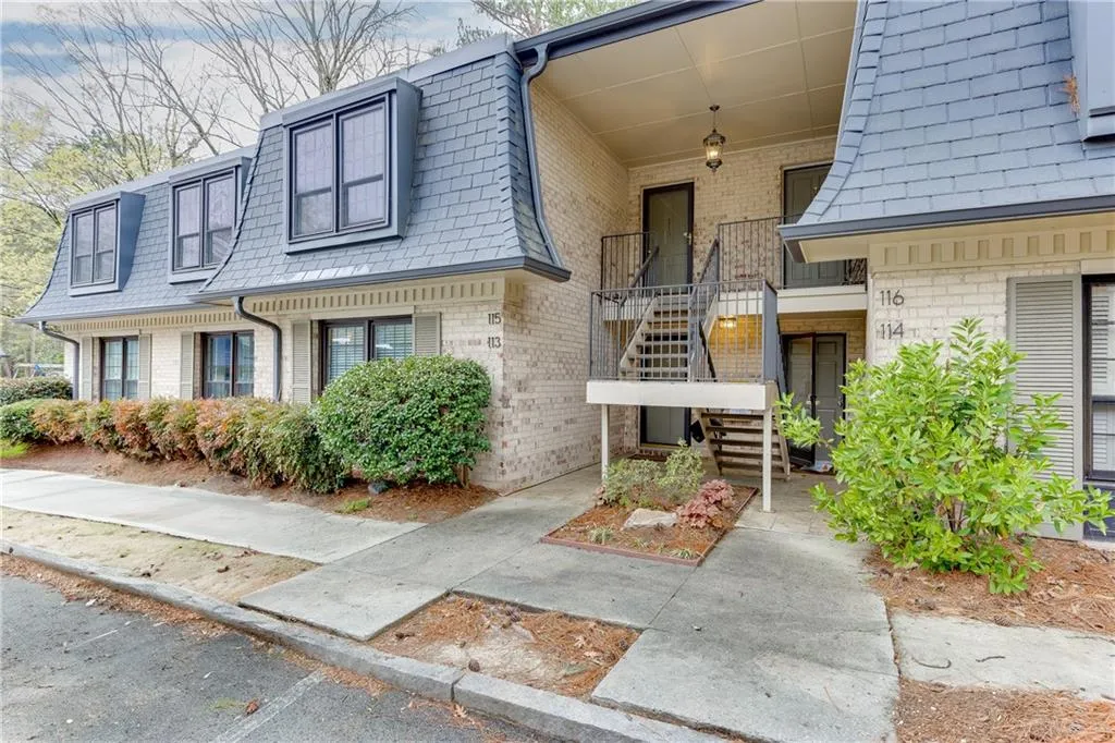 115 Woodmere Square Nw Unit 115, Atlanta, Georgia 30327, 3 Bedrooms Bedrooms, ,2 BathroomsBathrooms,Residential,For Sale,115 Woodmere Square Nw Unit 115,7551025