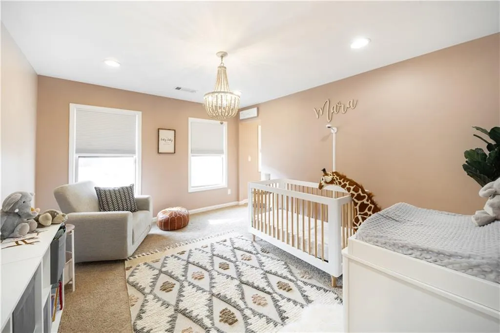 7740 Stratford Lane, Sandy Springs, Georgia 30350, 5 Bedrooms Bedrooms, ,4 BathroomsBathrooms,Residential,Sold,7740 Stratford Lane,6850626