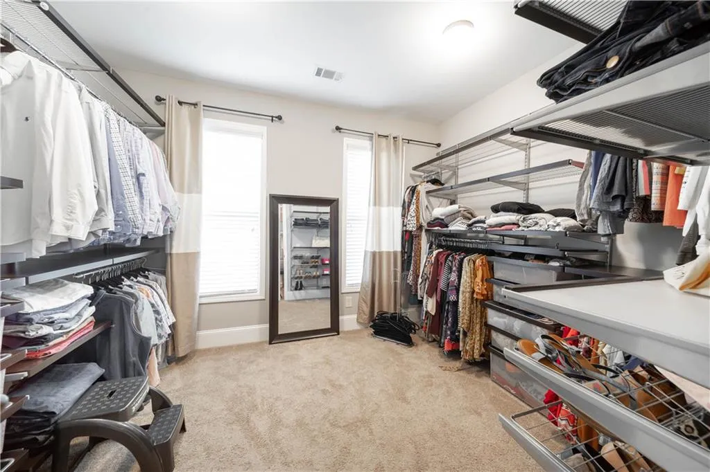 7740 Stratford Lane, Sandy Springs, Georgia 30350, 5 Bedrooms Bedrooms, ,4 BathroomsBathrooms,Residential,Sold,7740 Stratford Lane,6850626