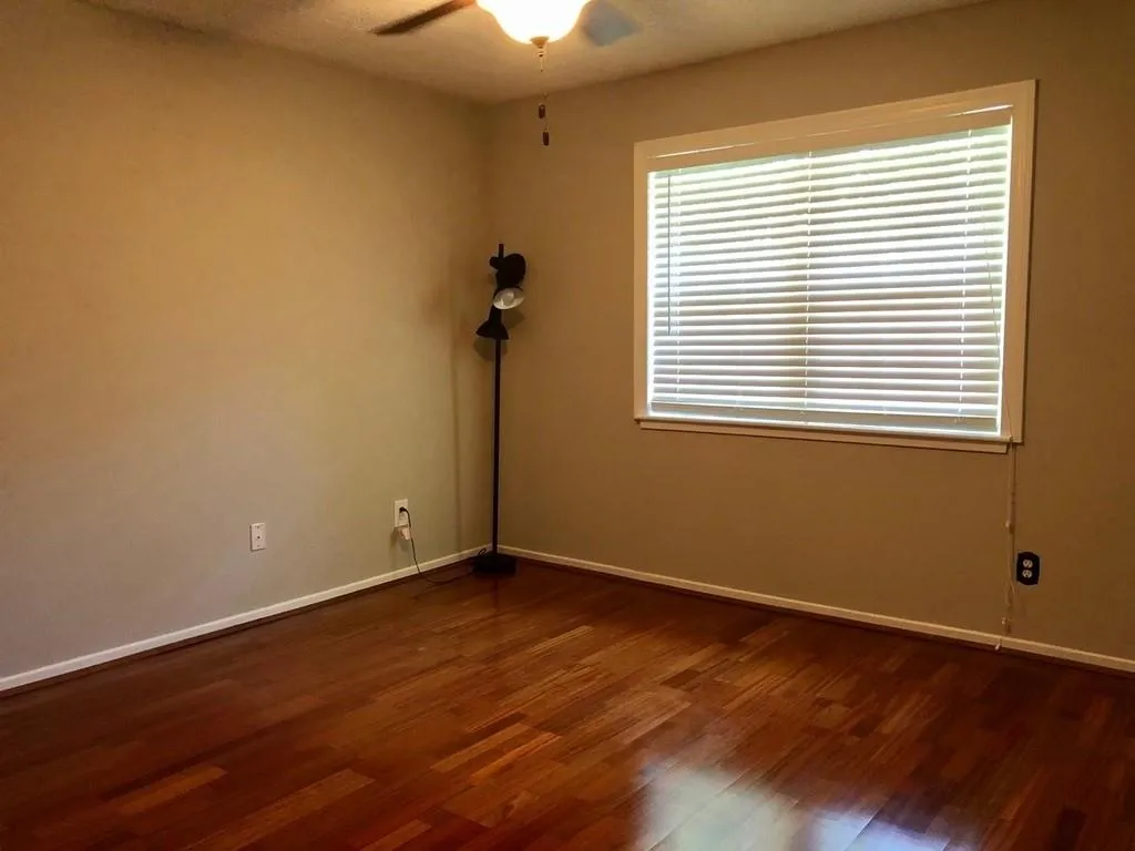 6802 Glenridge Drive Unit D, Sandy Springs, Georgia 30328, 1 Bedroom Bedrooms, ,1 BathroomBathrooms,Residential,Sold,6802 Glenridge Drive Unit D,6719924