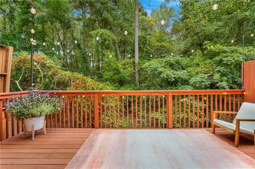 3743 Chattahoochee Summit Drive Se Unit 2, Atlanta, Georgia 30339, 3 Bedrooms Bedrooms, ,3 BathroomsBathrooms,Residential,For Sale,3743 Chattahoochee Summit Drive Se Unit 2,7663971