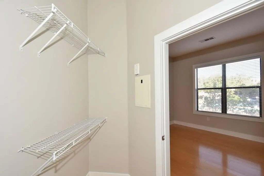 799 Hammond Drive Unit 111, Atlanta, Georgia 30328, 2 Bedrooms Bedrooms, ,2 BathroomsBathrooms,Residential,Sold,799 Hammond Drive Unit 111,5609832