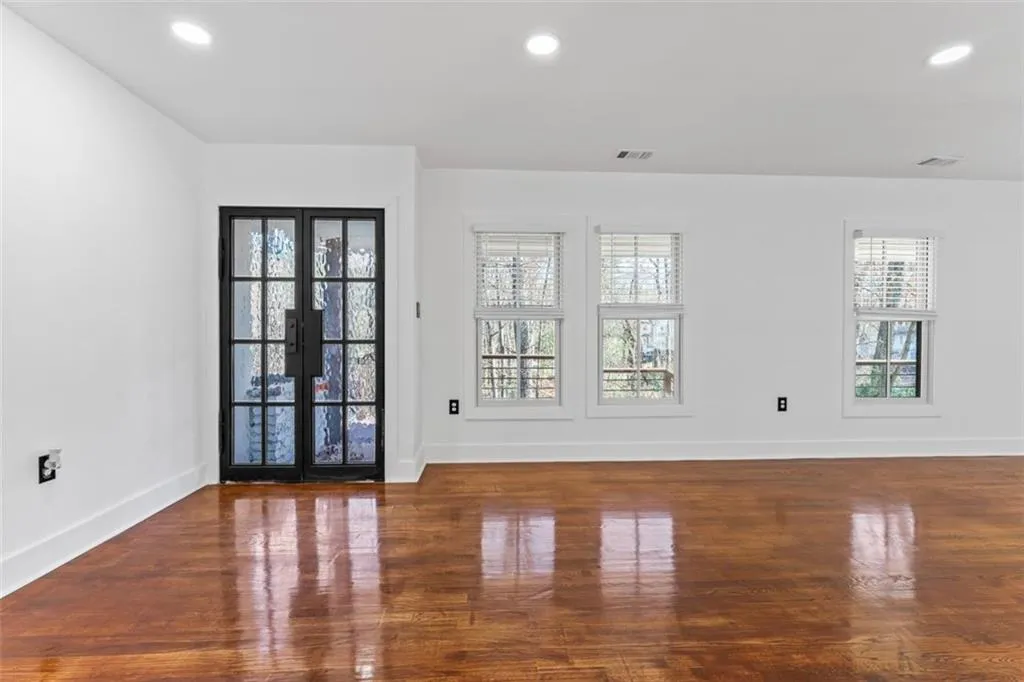 85 Bonnie Lane, Sandy Springs, Georgia 30328, 3 Bedrooms Bedrooms, ,3 BathroomsBathrooms,Residential,Sold,85 Bonnie Lane,7500571