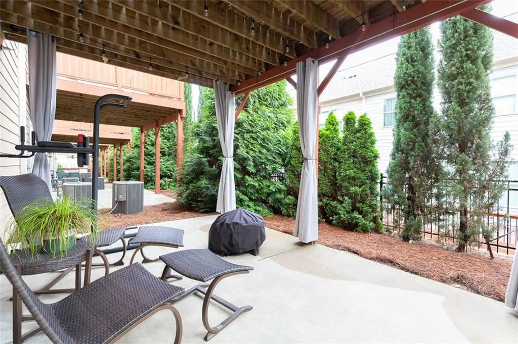 970 Thibideau Court, Sandy Springs, Georgia 30328, 3 Bedrooms Bedrooms, ,3 BathroomsBathrooms,Residential,Sold,970 Thibideau Court,6897020 970 Thibideau Court, Sandy Springs, Georgia 30328, 3 Bedrooms Bedrooms, ,3 BathroomsBathrooms,Residential,Sold,970 Thibideau Court,6897020