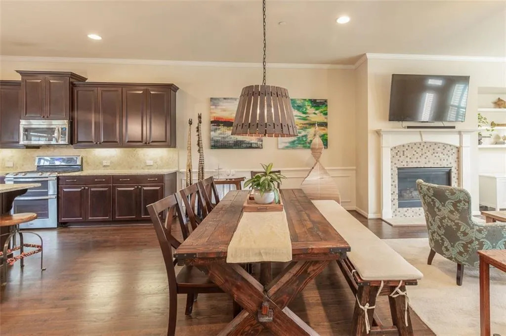 970 Thibideau Court, Sandy Springs, Georgia 30328, 3 Bedrooms Bedrooms, ,3 BathroomsBathrooms,Residential,Sold,970 Thibideau Court,6897020 970 Thibideau Court, Sandy Springs, Georgia 30328, 3 Bedrooms Bedrooms, ,3 BathroomsBathrooms,Residential,Sold,970 Thibideau Court,6897020