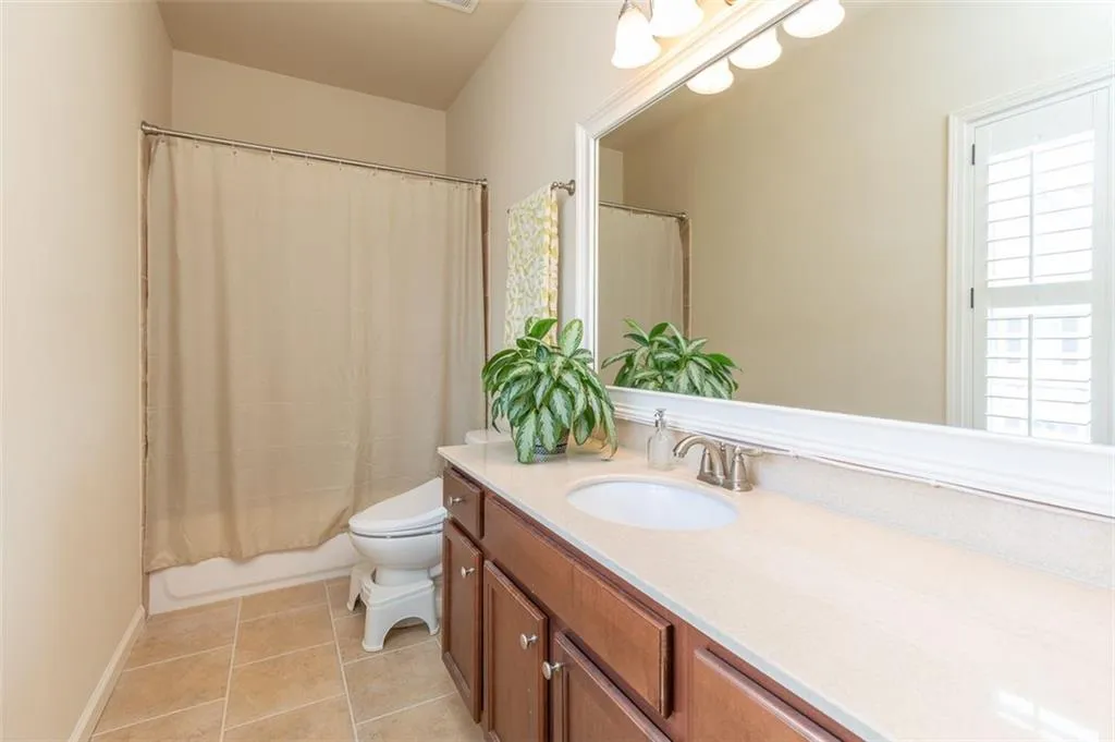 970 Thibideau Court, Sandy Springs, Georgia 30328, 3 Bedrooms Bedrooms, ,3 BathroomsBathrooms,Residential,Sold,970 Thibideau Court,6897020 970 Thibideau Court, Sandy Springs, Georgia 30328, 3 Bedrooms Bedrooms, ,3 BathroomsBathrooms,Residential,Sold,970 Thibideau Court,6897020