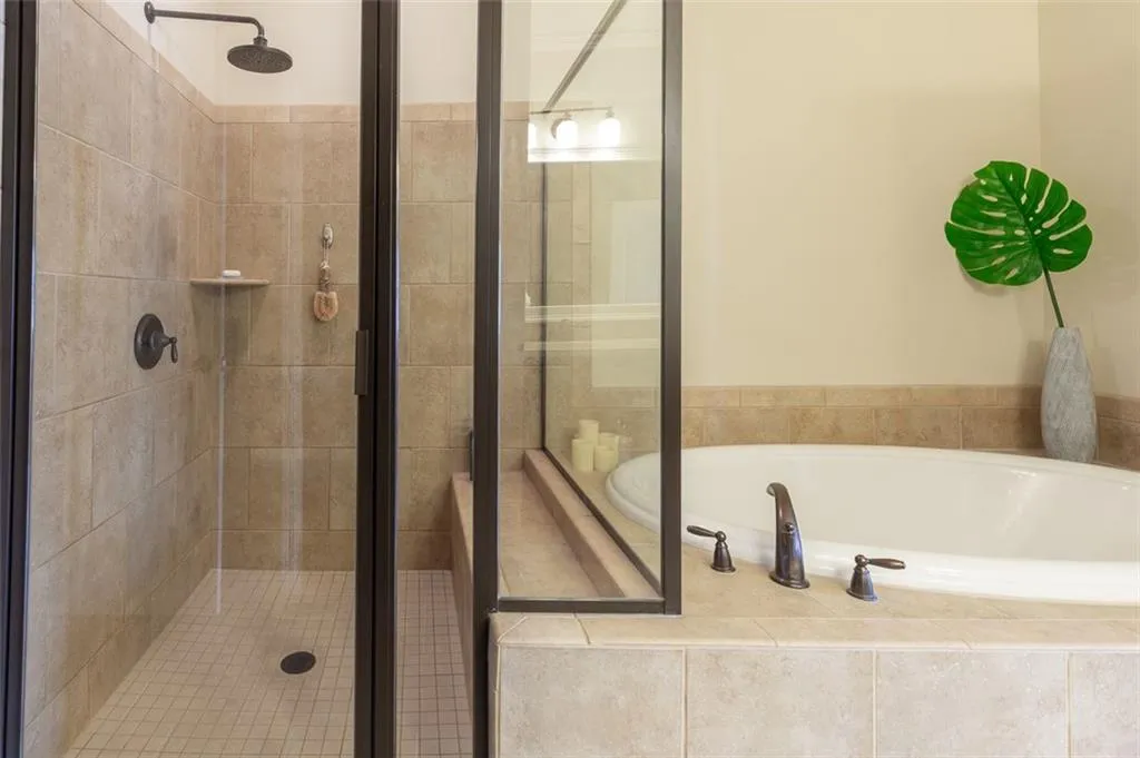 970 Thibideau Court, Sandy Springs, Georgia 30328, 3 Bedrooms Bedrooms, ,3 BathroomsBathrooms,Residential,Sold,970 Thibideau Court,6897020 970 Thibideau Court, Sandy Springs, Georgia 30328, 3 Bedrooms Bedrooms, ,3 BathroomsBathrooms,Residential,Sold,970 Thibideau Court,6897020