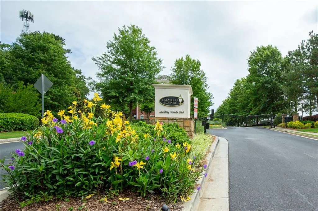 970 Thibideau Court, Sandy Springs, Georgia 30328, 3 Bedrooms Bedrooms, ,3 BathroomsBathrooms,Residential,Sold,970 Thibideau Court,6897020 970 Thibideau Court, Sandy Springs, Georgia 30328, 3 Bedrooms Bedrooms, ,3 BathroomsBathrooms,Residential,Sold,970 Thibideau Court,6897020