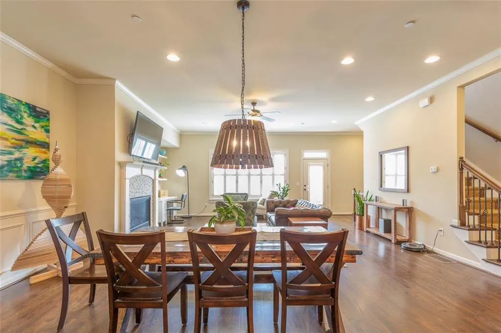 970 Thibideau Court, Sandy Springs, Georgia 30328, 3 Bedrooms Bedrooms, ,3 BathroomsBathrooms,Residential,Sold,970 Thibideau Court,6897020 970 Thibideau Court, Sandy Springs, Georgia 30328, 3 Bedrooms Bedrooms, ,3 BathroomsBathrooms,Residential,Sold,970 Thibideau Court,6897020