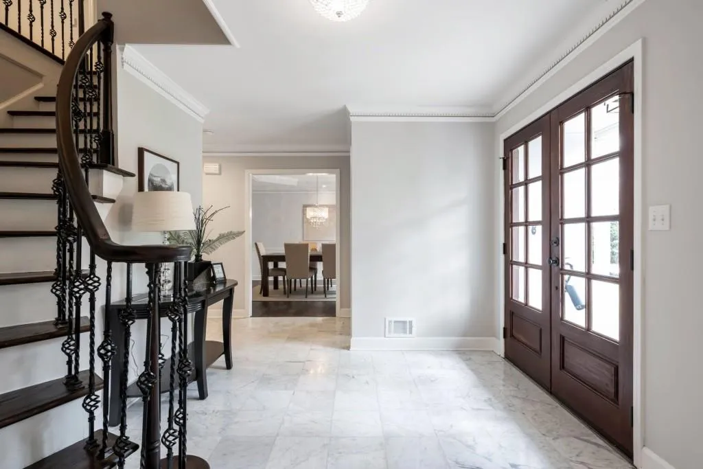 125 Old Campus Court, Sandy Springs, Georgia 30328, 5 Bedrooms Bedrooms, ,3 BathroomsBathrooms,Residential,Sold,125 Old Campus Court,6703611
