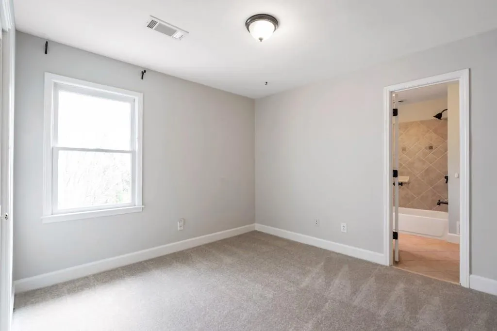 125 Old Campus Court, Sandy Springs, Georgia 30328, 5 Bedrooms Bedrooms, ,3 BathroomsBathrooms,Residential,Sold,125 Old Campus Court,6703611